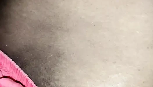 Memek sempitku ditampar sama tetanggaku sendiri!