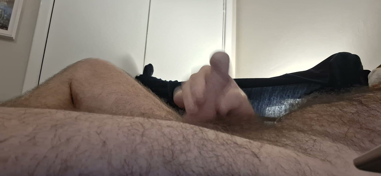Lovely wank thinking of you as I spurt my load.