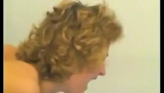 Stunning glamorous babes getting pounded in vintage action