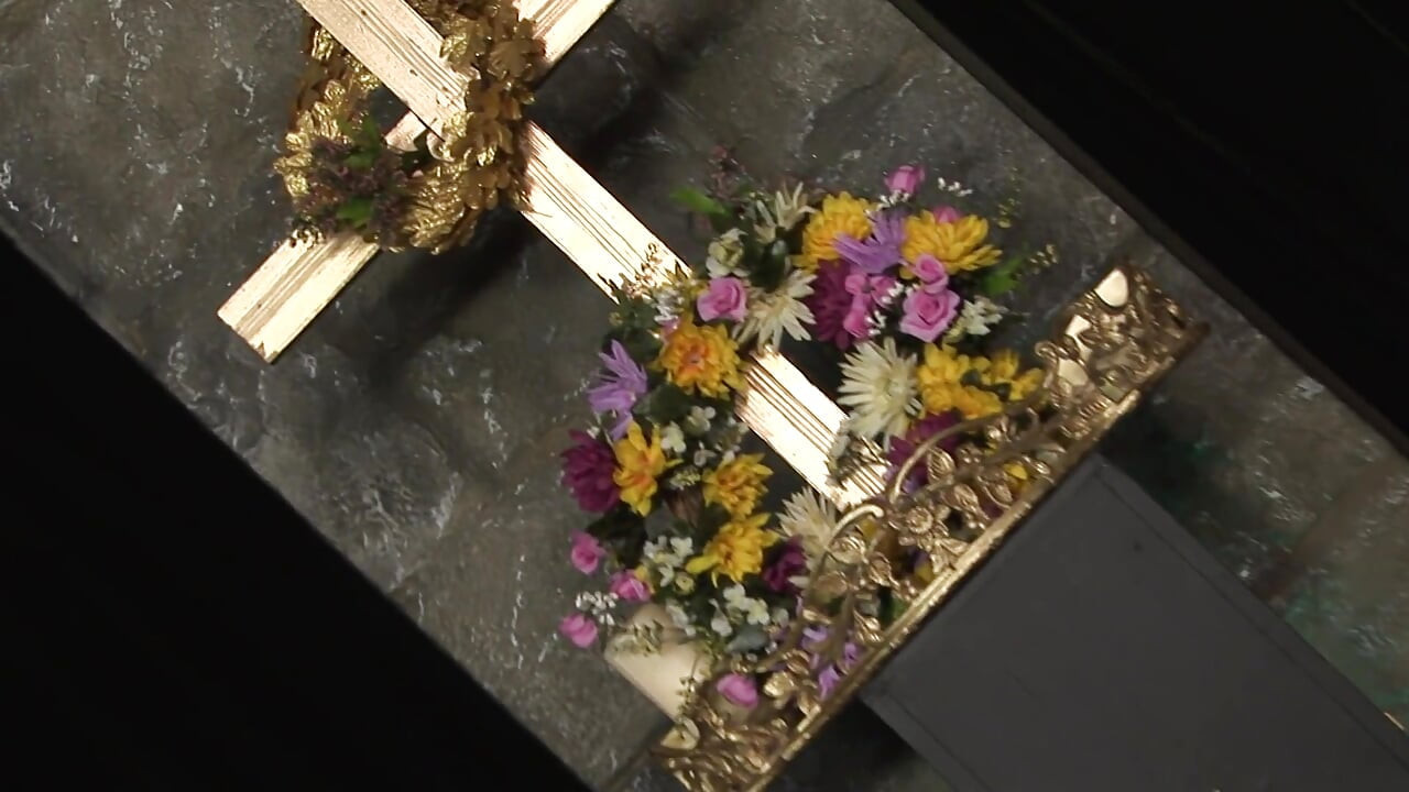 สองหนุ่มหุ่นฟิตได้เย็ดสาวงามสุดร่านระหว่างแต่งงาน