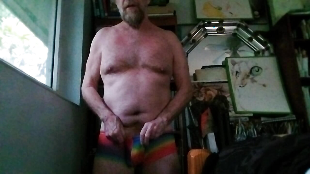 Pridewear bulge