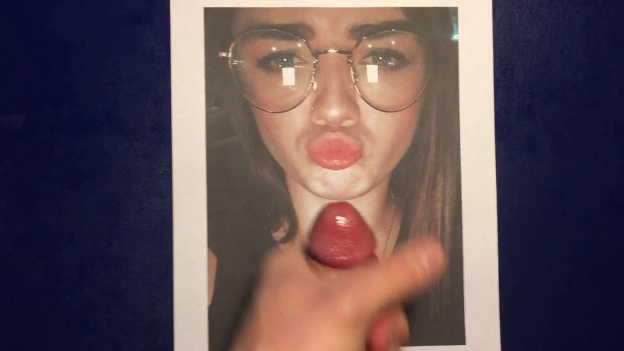Tribute To Maisie Williams