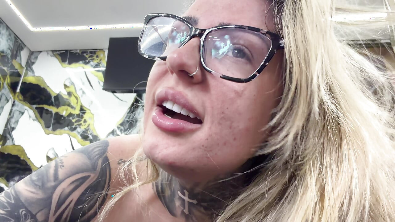 Nerdy girl feels the cuckold's cock for the first time in her face, mouth and ass