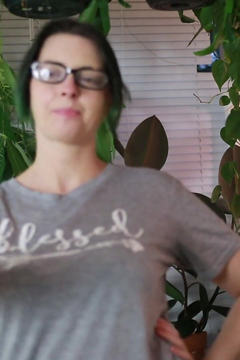 Stepmom Gets Your Dick Pic