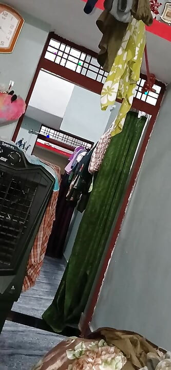 رجنی کسم رو بکن و آبهامو لیس بز، زنم سرپرج است