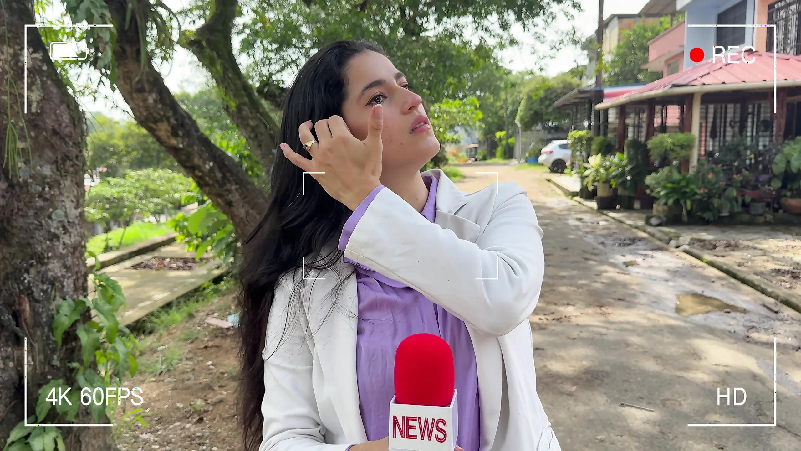 Reporter offers her ass for the scoop of the new news! Hardcore sex!