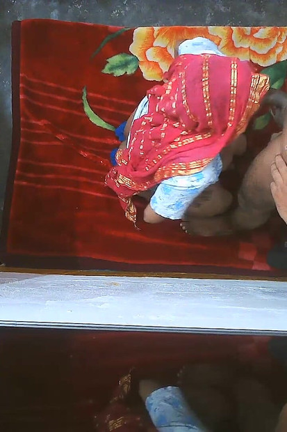 مثير حليبي خادمة اللعنة