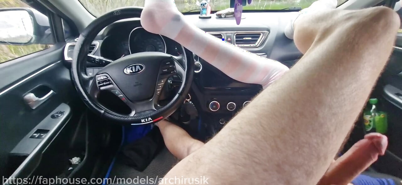 Milky Cum Sissy Femboy, Knows How to Suck His Huge Cock While Fucking
