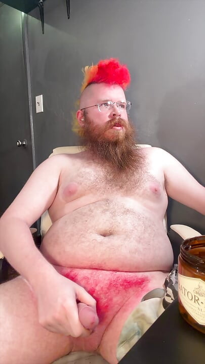 Watching some porn and jacking my dick
