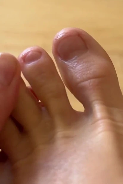 Solo Oily Feet POV