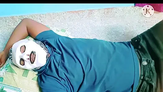 Свеек сделал что-то странное, чтобы испытать его девушку мечты, когда его пасынка нет дома - полный тамильский аудио