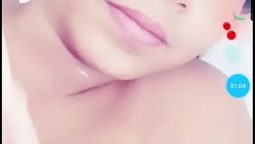 Angelica Qintero - Facecast public chat boobs show