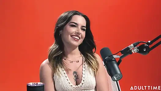 Titreme Kraliçesi Chanel Camryn | Adult Time Podcast