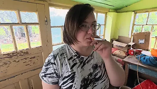 Курящая Деревенская Шлюха Сделал Мне Минет