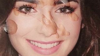 Cumtribute Lilly Collins