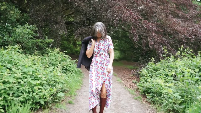 Mature Model Lou Kenny - Casting