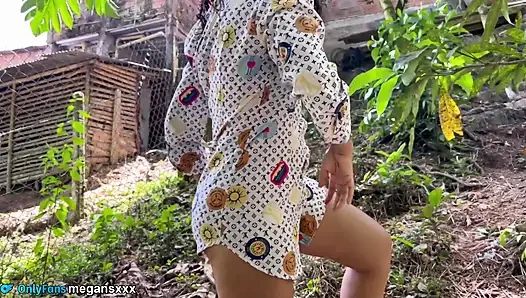 Aku menyetubuhi tukang kebun karena suamiku tidak ingin memberiku kontol