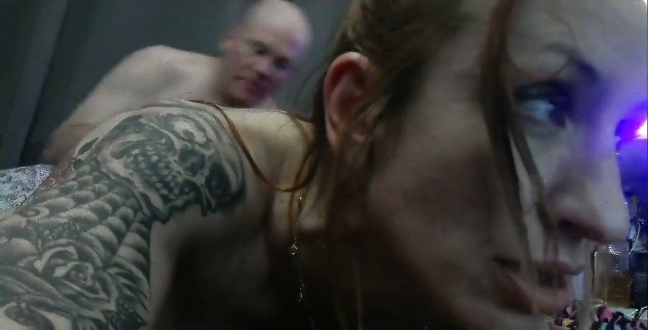 Zoey Portland Shakes Her Ass to Her Lesbian Fans and Men Watching on Cam Not Epstein Island