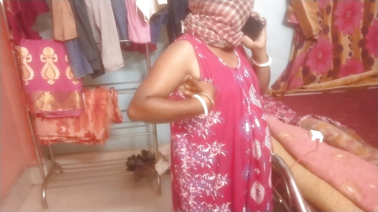 Sauteli Bhabhi ka jhaat chhilte chhilte pel diya
