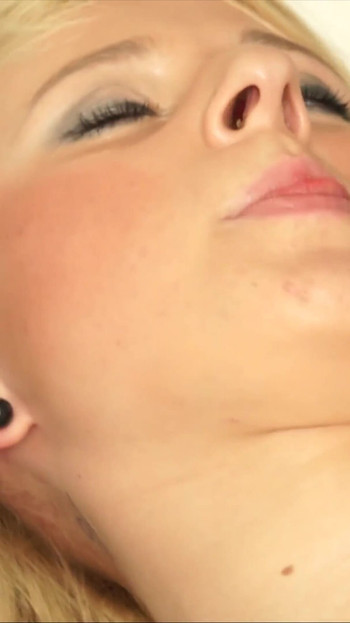 Déjà surpris en train de baiser dans des toilettes publiques