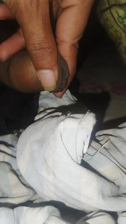 내 젖탱이를 핥아