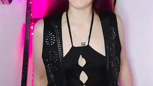 Gauchita arkadaşın seni oyuncak satın almak için seks dükkanına götürüyor