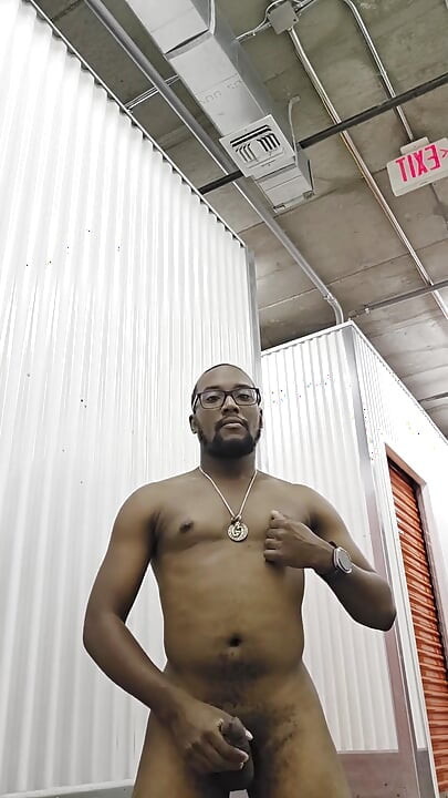 내 저장 장치에서 따먹히는 스트립 티와