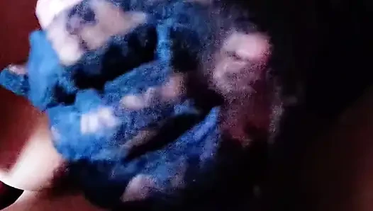 Masturbation schwarze sexy Handschuhe reiten meinen schwanz, so aufgeregtes junges mädchen muss morgens milch trinken