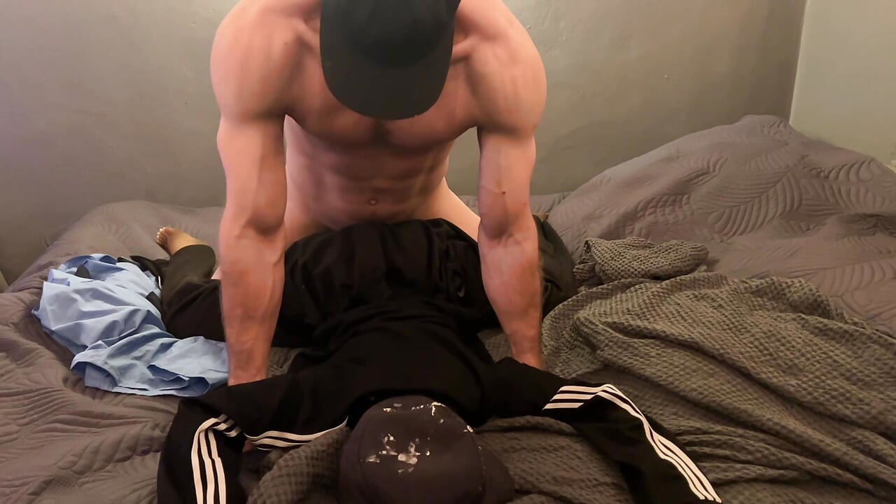 Muscular security guard fucks realistic male sex doll after work! Intense orgasm! Male moans!