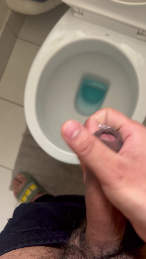 Huge Load of Cum!!!WOW Satisfying