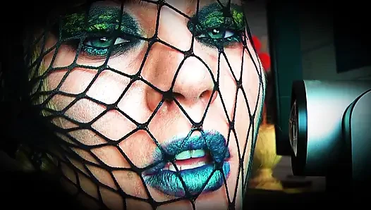 Трансформация злой королевы