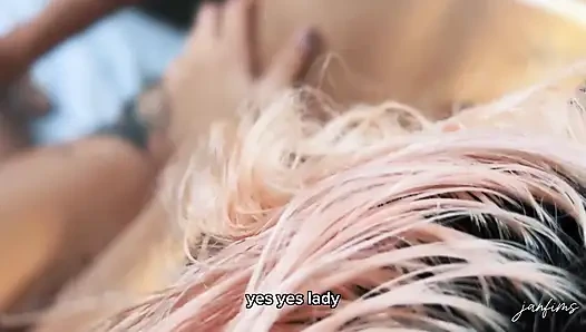 REAL ORGASM!! Delicious Scissors With My Roommate