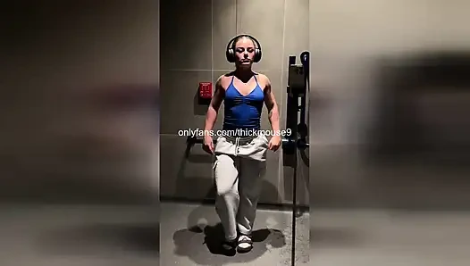 18yo Accidental Yoga Pussy Flash