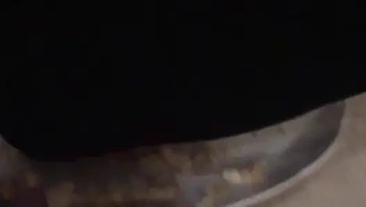 Грязный завтрак для ее рабынь