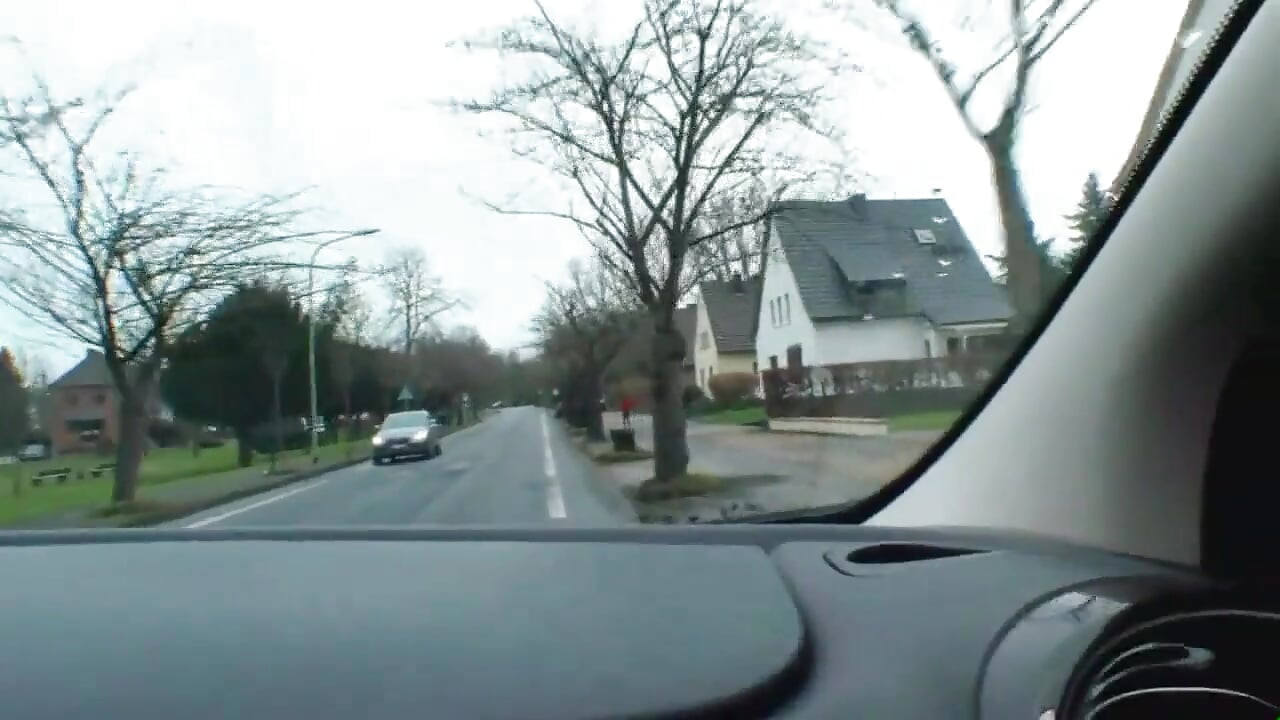Sexy big boobs milf pussy licking pussy fucking in the car