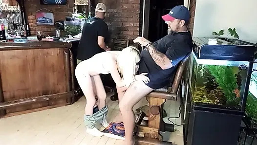 cowok-cowok nakal dan ibu-ibu nakal