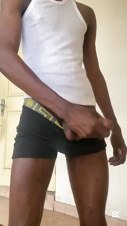 College boy jerks off and shoots cum load