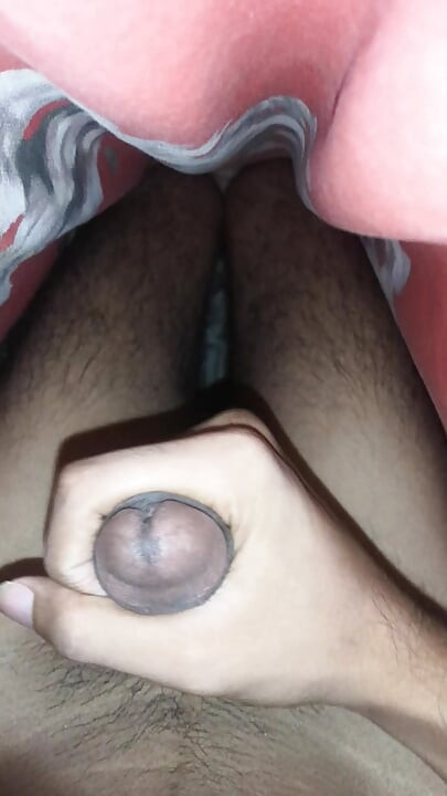 Horny guy masturbating and playing with his dick for horny girls