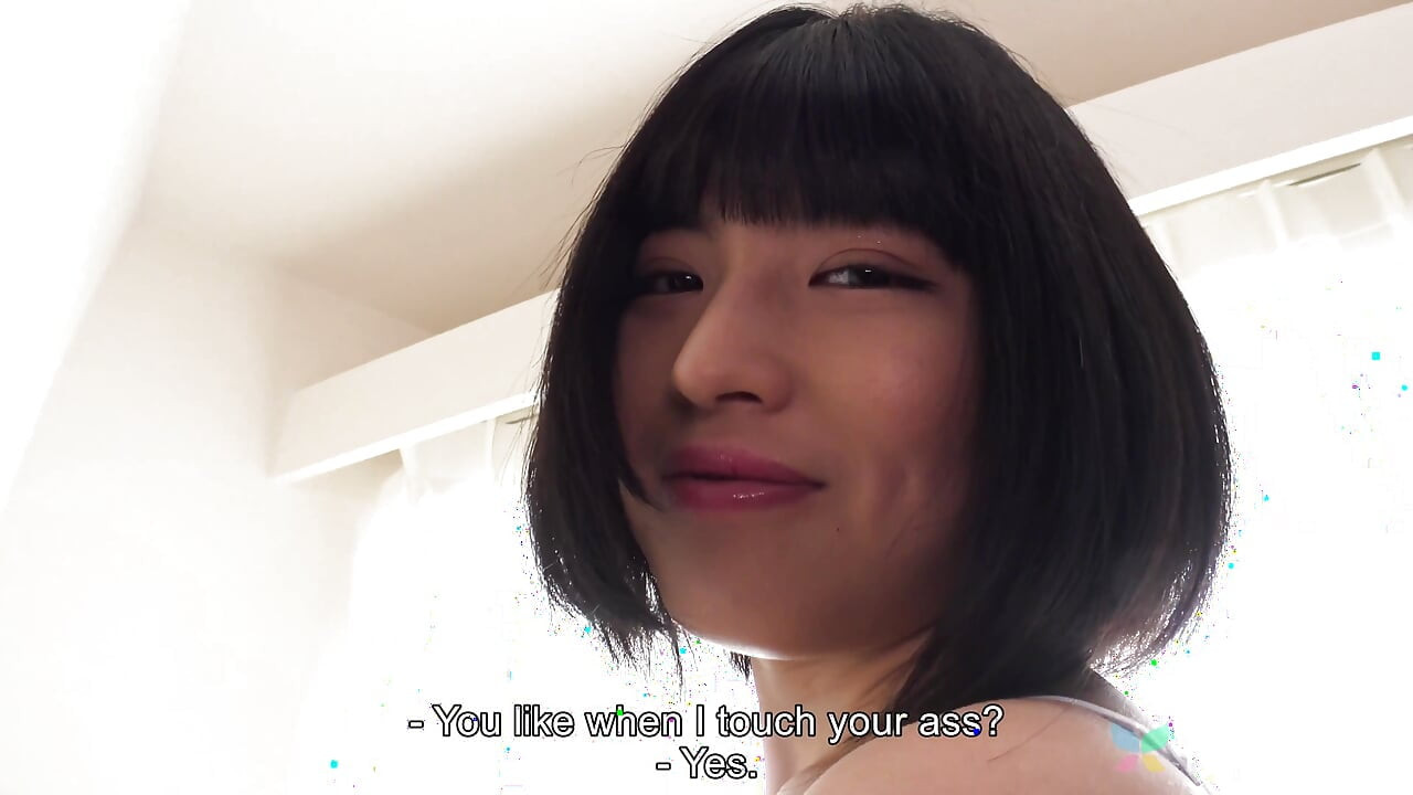 Uma muito pequena Eri Morimiya é fodida em nosso quarto de hotel hoje