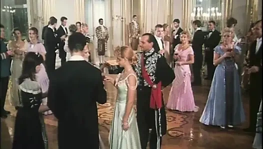 Lezbiyen aşklar, anal seks ve on dokuzuncu yüzyıl balosunda üçlü ilişkiler