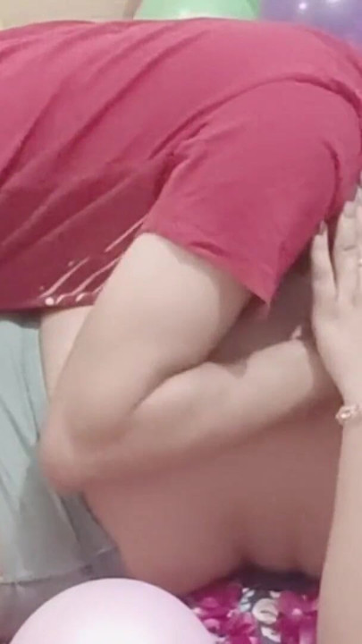 My College Girlfriend Gave Me a Hot Birthday Night Stand Surprise - Passionate Sex with Rose Petals & Balloons, Real… | Clip 1