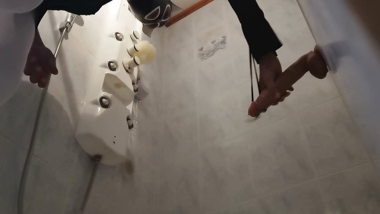 Büyük oyuncaklarla oynama