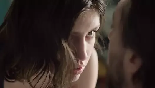 Adele Exarchopoulos - Eperdument (2016)