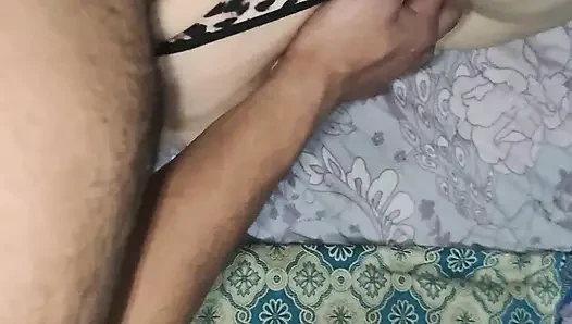 Ich war müde, während er die Medizin aufweckte, und ich weckte meinen Mann, ich habe ein Haus🥵