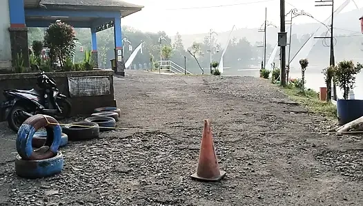 Umumi tuvaletleri keşfederek kendini orada rahatlatma konforunu ve huzurunu yaşayın.