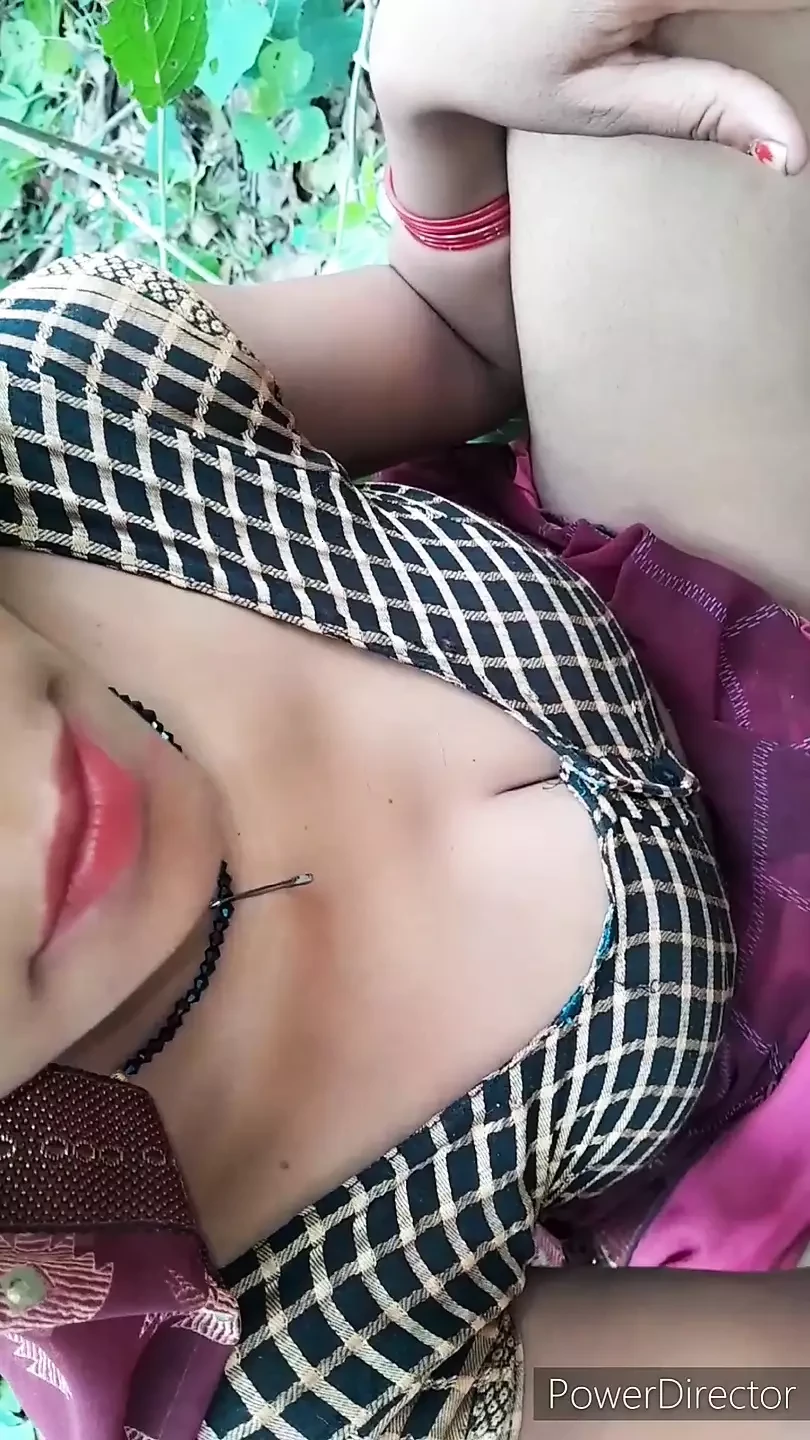 Mere devar ne jangal me le jakar mere sath sex kiya