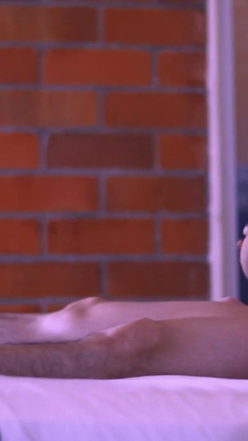 Key moment from "The cheater and the student met in the locker room."