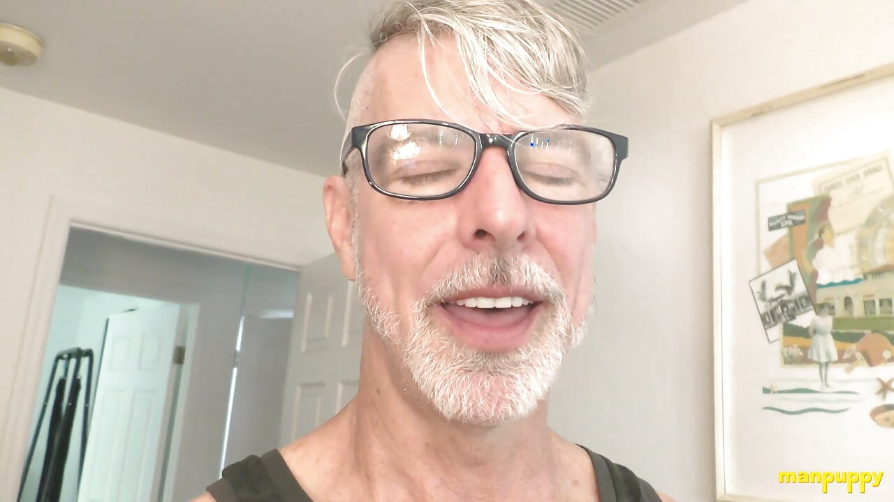 マンパピー・リチャード・レノックスがソロで激しく刺激するセッシュ