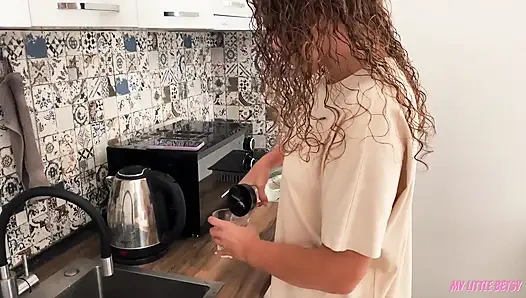 My Hot Neighbor Eats All the Cum That Dripping off Her Face - Watch Until the End