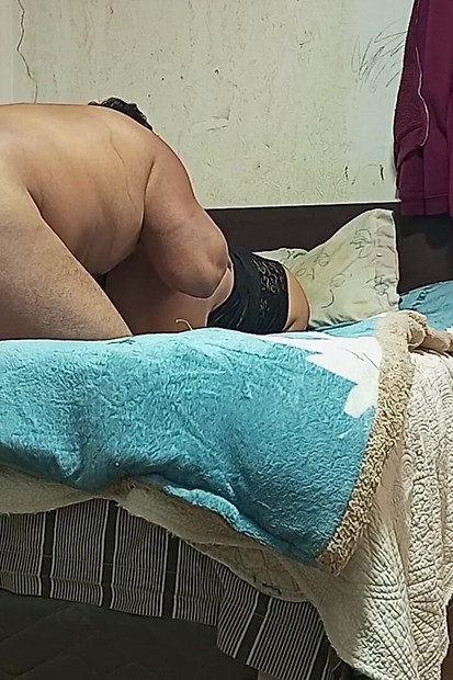Moja žena me ostavila praznog mlijeka dajući joj u guzicu, dio 3